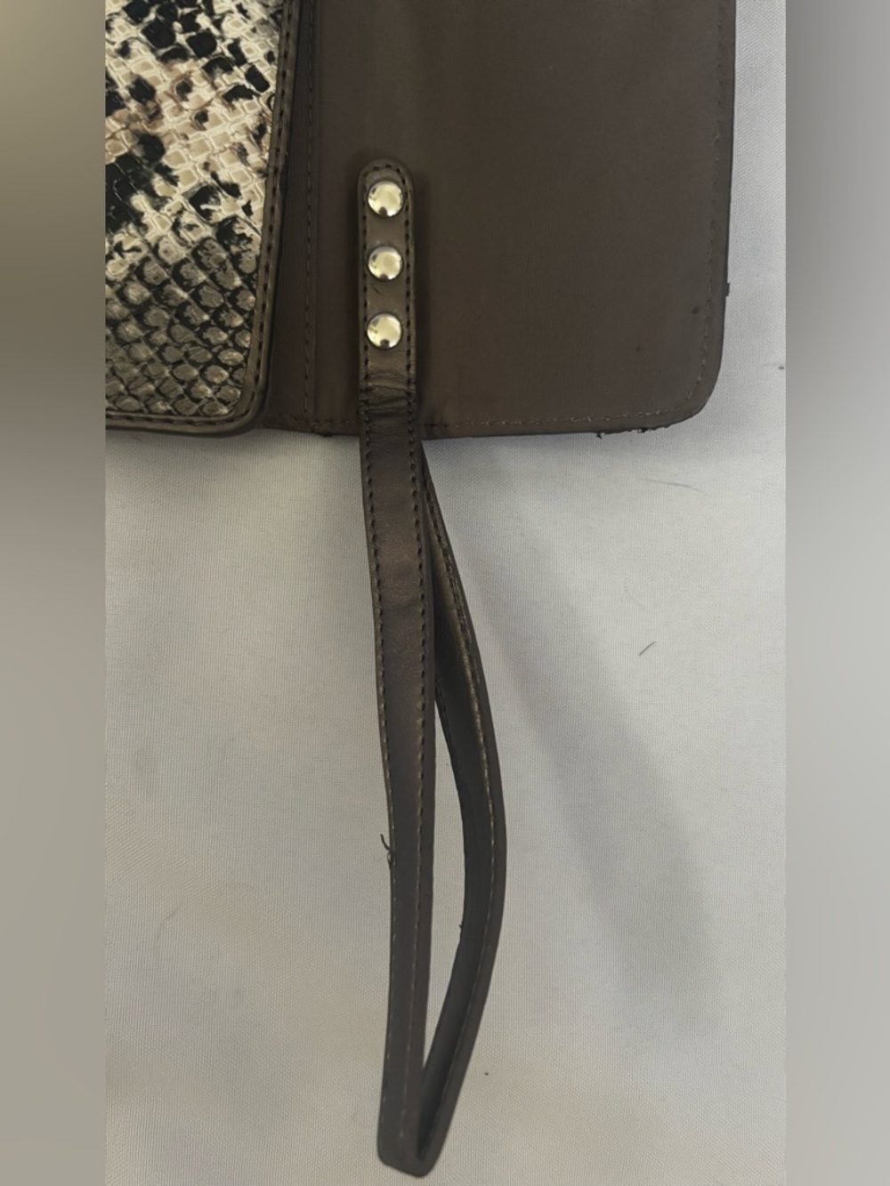 Nine West Vegan Leather Wallet Wristlet in Reptile Sz OS - Picture 7 of 7